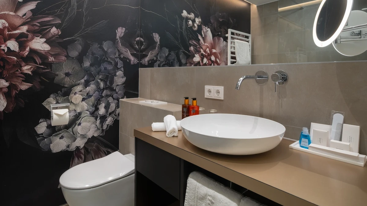 Badezimmer Hotel Bergkristall Oberlech
